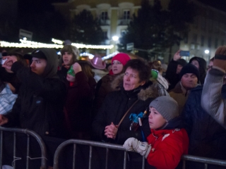 Szilveszteri utcabál a Főtéren - fotó: Ónodi Zoltán