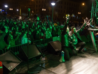 Szilveszteri utcabál a Főtéren - fotó: Ónodi Zoltán