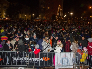 Szilveszteri utcabál a Főtéren - fotó: Ónodi Zoltán