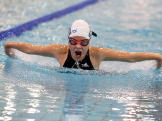 Régiós úszóverseny a Fabó Éva Sportuszodában - fotó: Sándor Judit