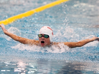 Régiós úszóverseny a Fabó Éva Sportuszodában - fotó: Sándor Judit