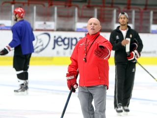 A DAB első jeges edzése - fotó: Sándor Judit