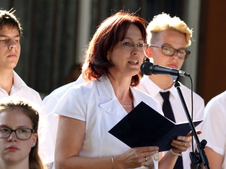 Évnyitó ünnepség a gimiben - fotó: Sándor Judit