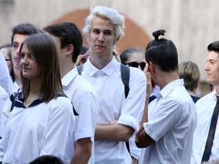 Évnyitó ünnepség a gimiben - fotó: Sándor Judit