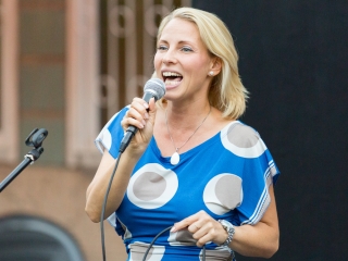 Örökzöld Slágerek az MMK udvarán - fotó: Ónodi Zoltán