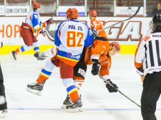 Hazai győzelem: Acélbikák- Galac 4-2 - fotó: Ónodi Zoltán