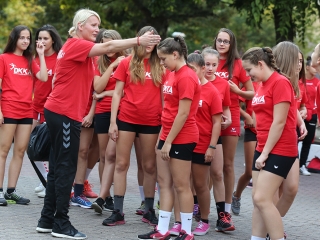 DKKA flashmob a mozi előtt - fotó: Sándor Judit