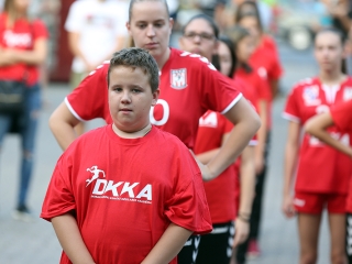 DKKA flashmob a mozi előtt - fotó: Sándor Judit