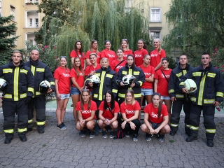 DKKA flashmob a mozi előtt - fotó: Sándor Judit