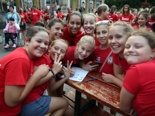 DKKA flashmob a mozi előtt - fotó: Sándor Judit