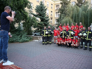 DKKA flashmob a mozi előtt - fotó: Sándor Judit