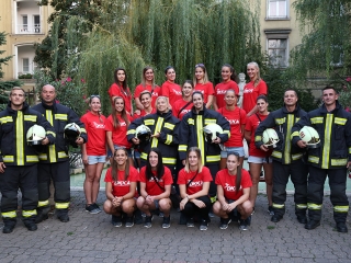 DKKA flashmob a mozi előtt - fotó: Sándor Judit