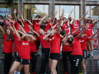 DKKA flashmob a mozi előtt - fotó: Sándor Judit