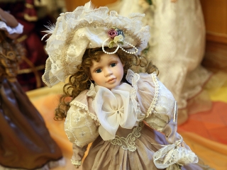 Babakiállítás az Aprók Háza tagoviban - fotó: Sándor Judit