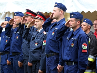 Tűzoltók versenye a Szalki-szigeten - fotó: Sándor Judit