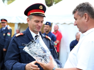 Tűzoltók versenye a Szalki-szigeten - fotó: Sándor Judit