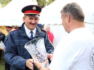 Tűzoltók versenye a Szalki-szigeten - fotó: Sándor Judit