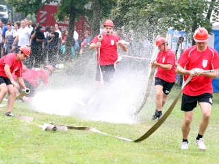 Tűzoltók versenye a Szalki-szigeten - fotó: Sándor Judit