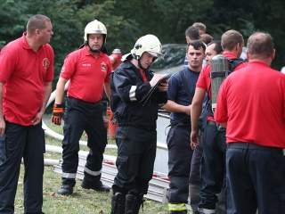 Tűzoltók versenye a Szalki-szigeten - fotó: Sándor Judit