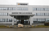 A Hankook munkabér helyett a jobbikos Pintérre költi a pénzt!