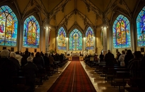 Húsvét Dunaújvárosban – nagyheti szertartások a főtemplomban
