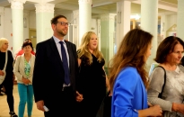 "...hogy az intézmény stabilan működjön"