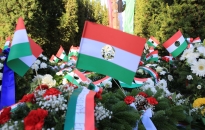 Mindenkit várnak az ünnepi eseményekre! Mindenkit várnak az ünnepi eseményekre!