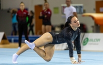 Egyéni összetettben döntőztek a tornászok