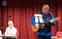 DSTV: a verselők közössége