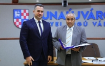 Dr. Al-Sheraji Mohamed érdemelte a rangos önkormányzati elismerést