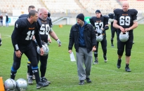 Gorillaz-edző a válogatott élén