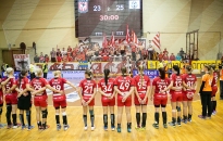 Kézilabda: hangolnak a drukkerek is