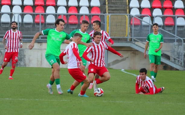 Fontos pontokra hajt a DFC Fontos pontokra hajt a DFC