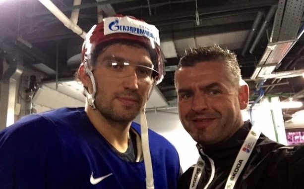 "A Gebei" – avagy hogyan lesz rablóból pandúr a hoki jeges színpadán "A Gebei" – avagy hogyan lesz rablóból pandúr a hoki jeges színpadán