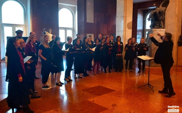 Adventi koncertet ad a Viadana Kamarakórus