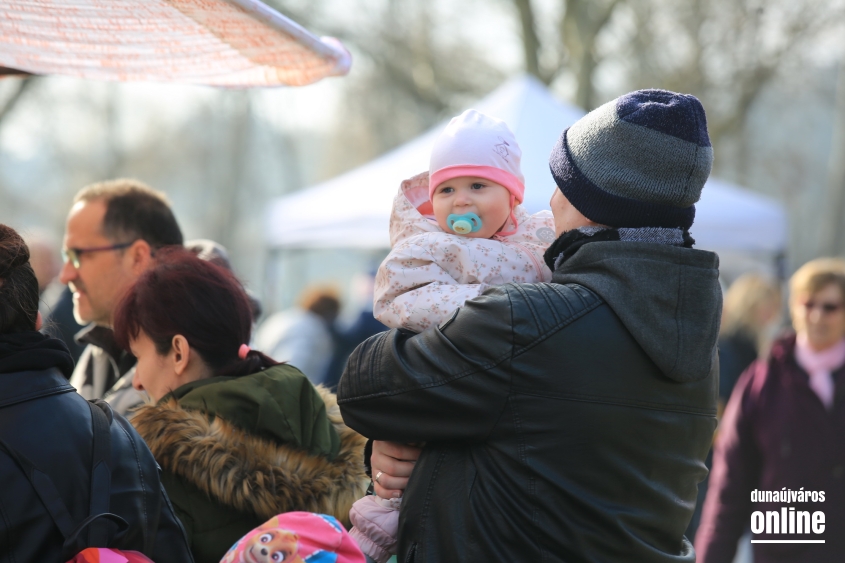 Februári forgatag a Szalki-szigeten - fotó: 