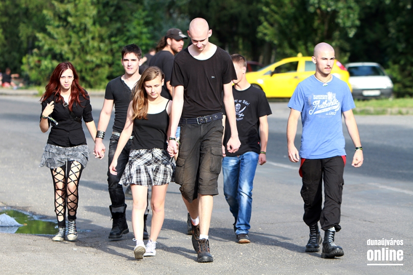 A Rockmaraton képekben - első nap. Omen, Rómaó Vérzik, Kovbojok, Baracka - fotó: Sándor Judit