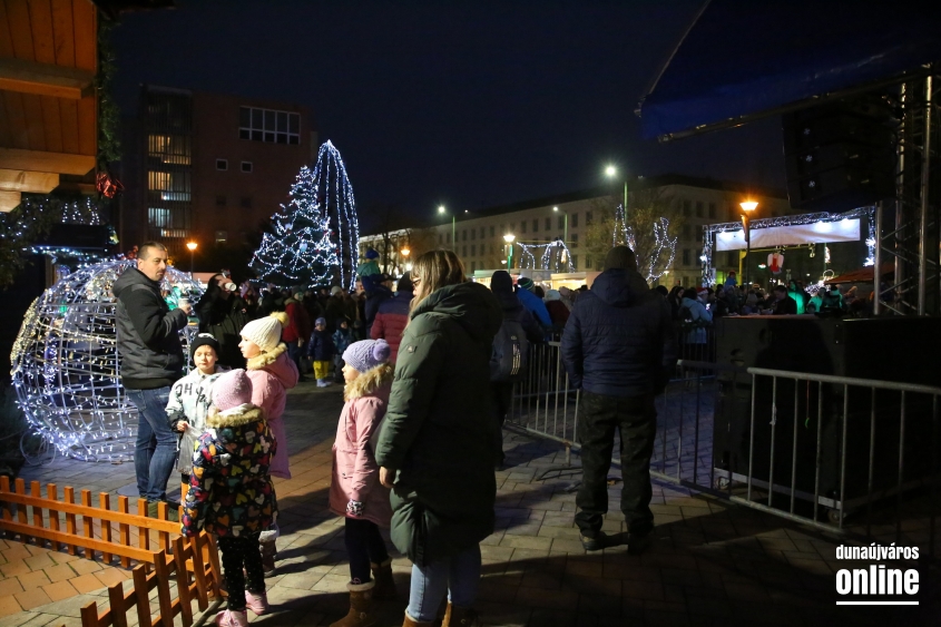 Meggyújtottuk a hit gyertyáját (galéria) - fotó: 