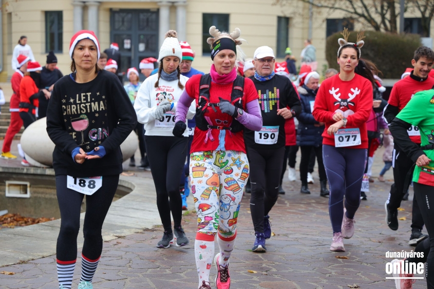 I. Családi Mikulásfutás - fotó: I. Családi Mikulásfutás - fotó: