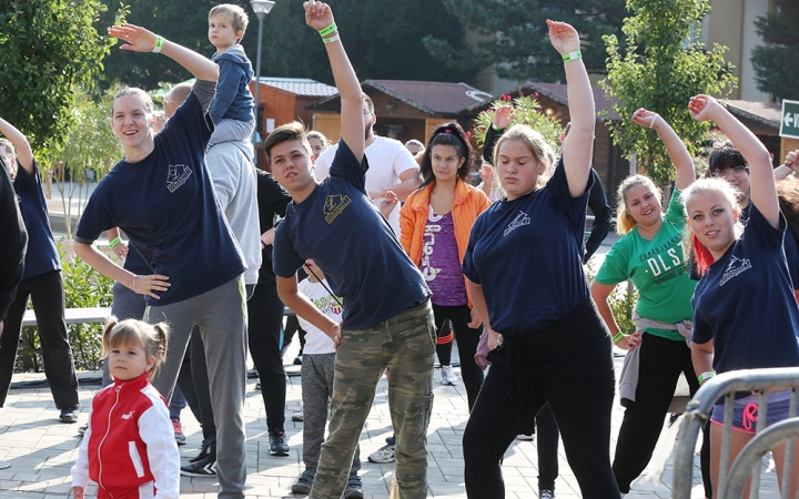 Fut a város - fotó: Sándor Judit