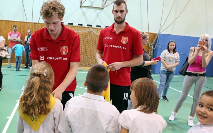 Vasváris elsősavató - fotó: Sándor Judit