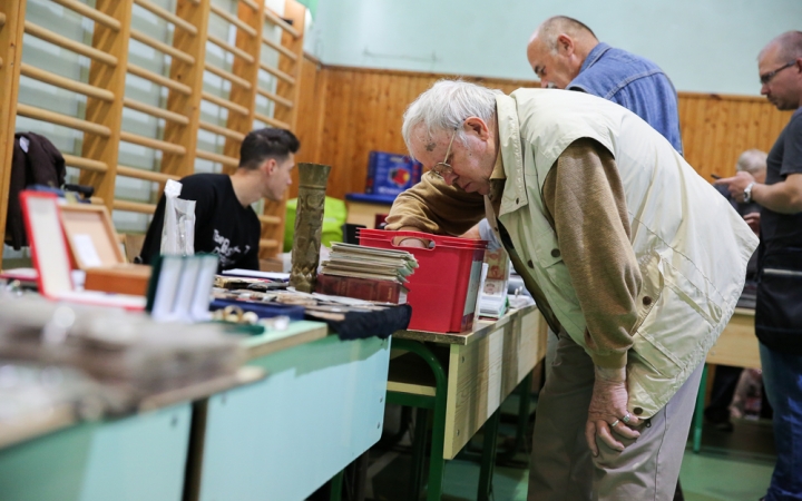 Éremgyűjtők a Vasvári iskolában - fotó: Ónodi Zoltán