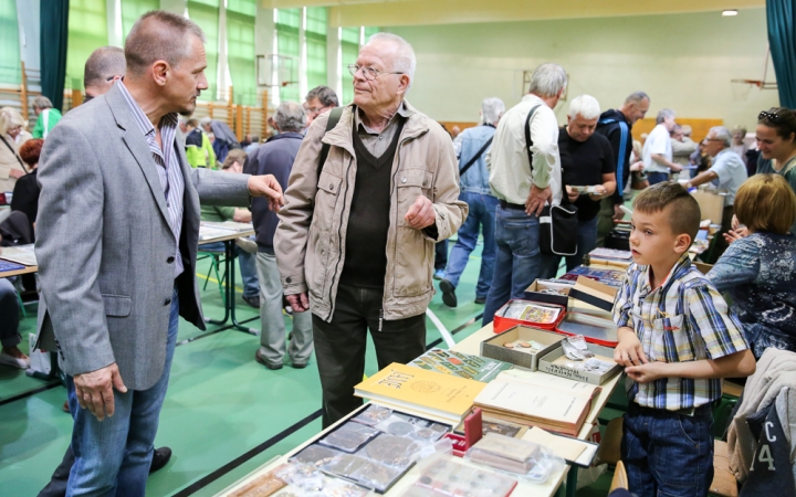 Éremgyűjtők a Vasvári iskolában - fotó: Ónodi Zoltán