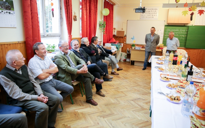 Éremgyűjtők a Vasvári iskolában - fotó: Ónodi Zoltán