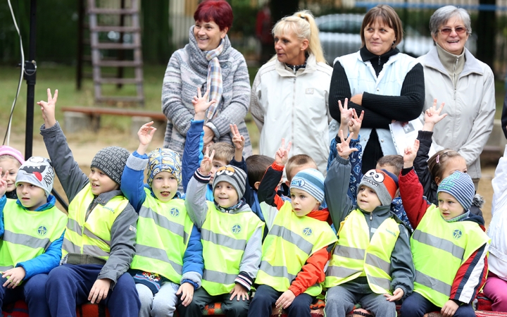 Ovi-Foci - Pályaátadó az Aprók Házában - fotó: Sándor Judit