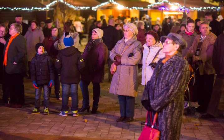 Az Adventi Forgatag nyitónapja - fotó: Ónodi Zoltán