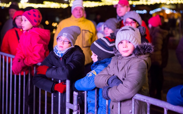 Az Adventi Forgatag nyitónapja - fotó: Ónodi Zoltán