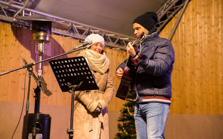 Az Adventi Forgatag nyitónapja - fotó: Ónodi Zoltán