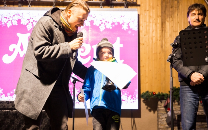Az Adventi Forgatag nyitónapja - fotó: Ónodi Zoltán