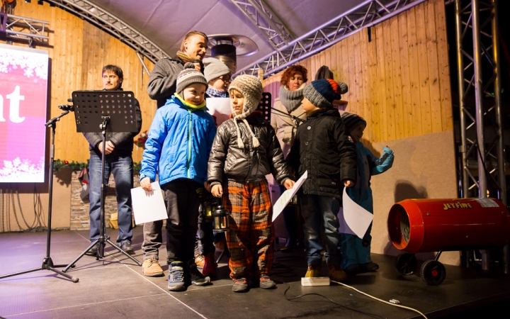 Az Adventi Forgatag nyitónapja - fotó: Ónodi Zoltán